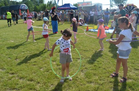 Otwarcie boiska sportowego w Chmielku - 27 maja 2018r.